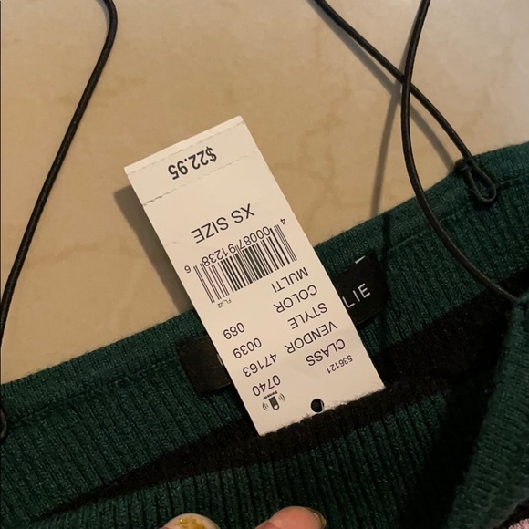 Brand new top - Picture 2 of 6